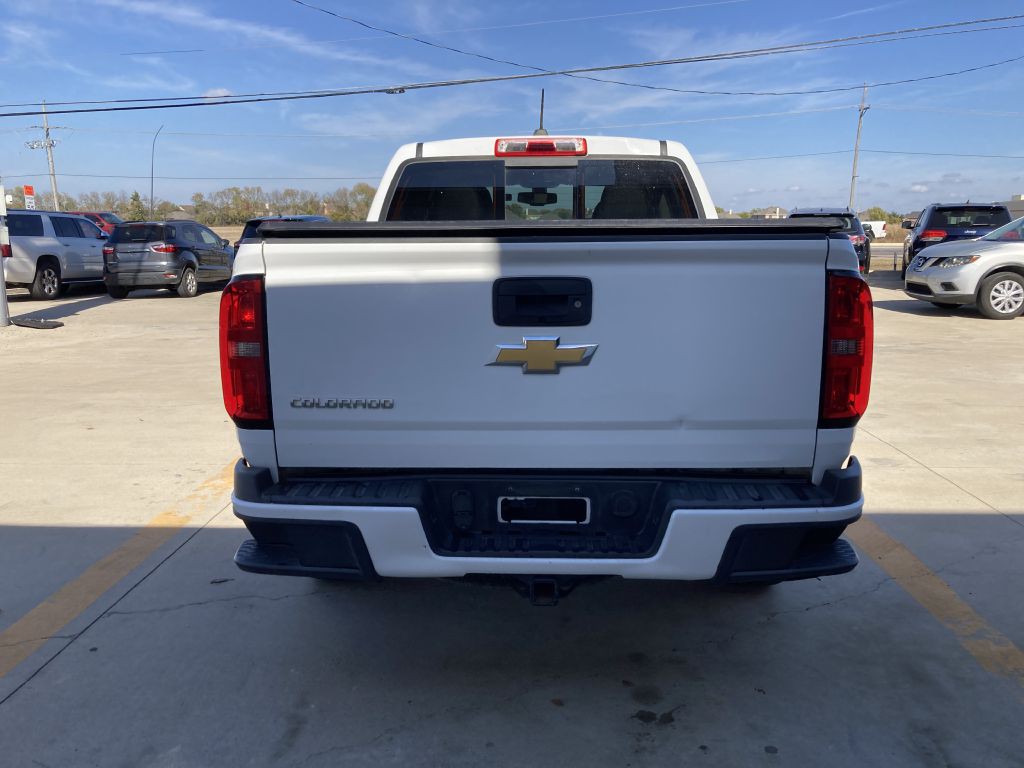 2015 Chevrolet Colorado Image 9