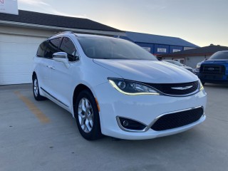 Image for 2020 Chrysler Pacifica Limited ID: 7105076