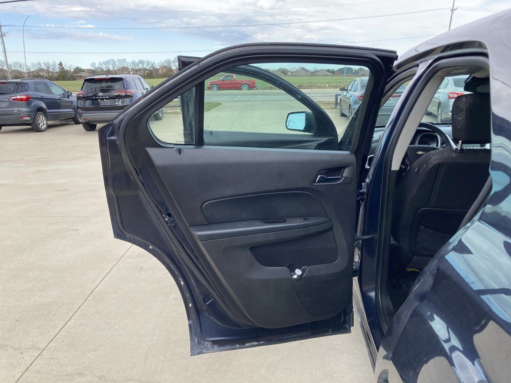 2015 Chevrolet Equinox Image 16