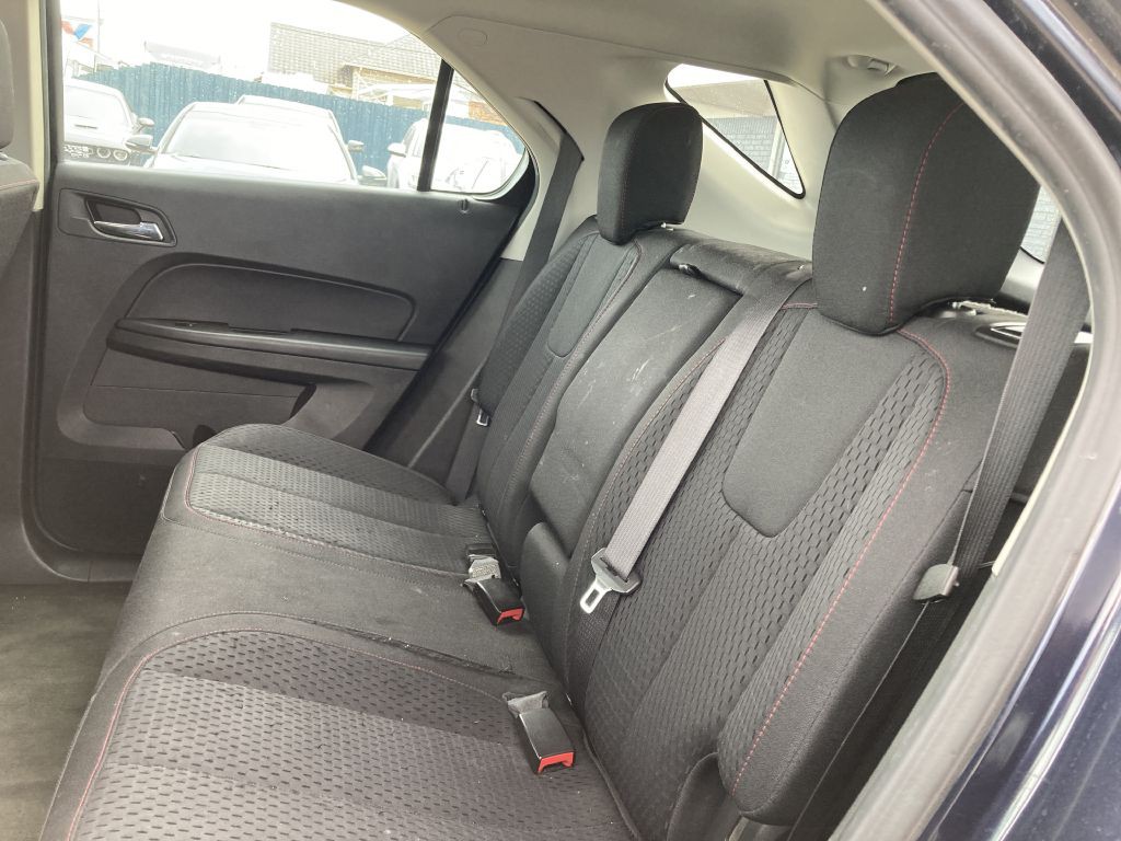 2015 Chevrolet Equinox Image 17