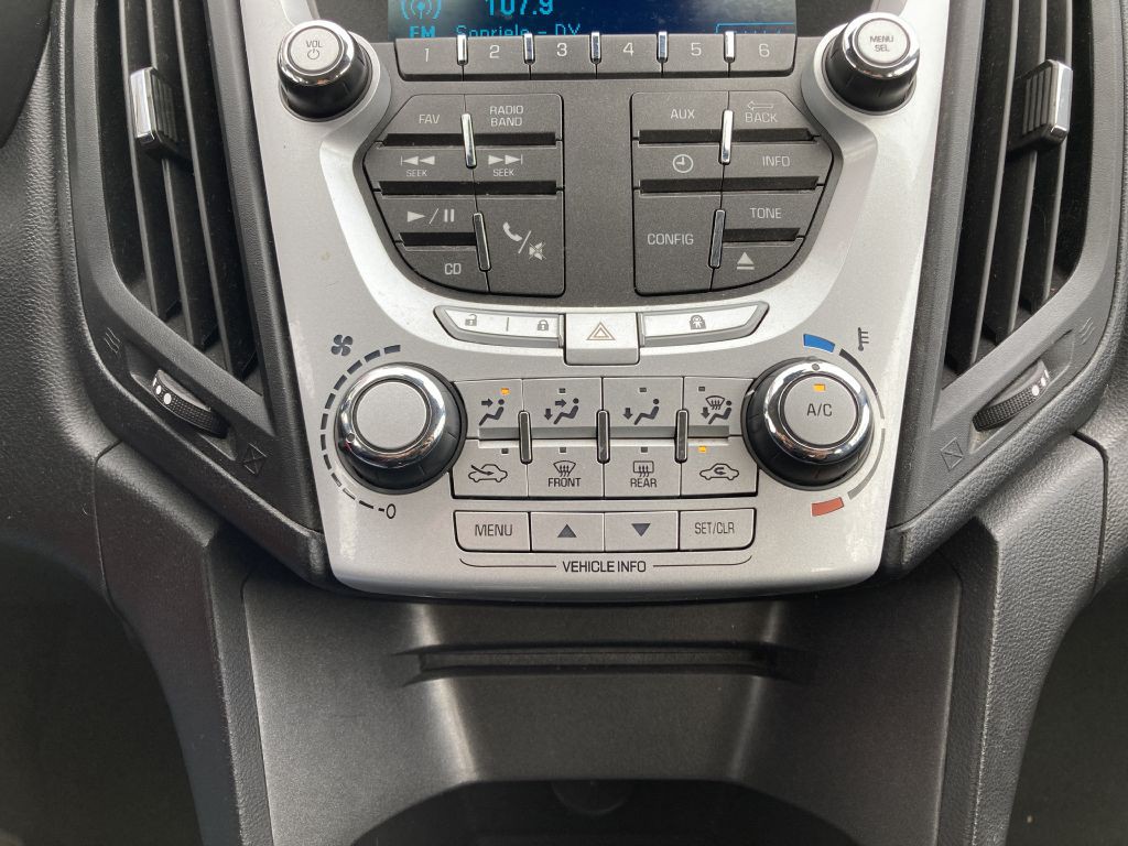 2015 Chevrolet Equinox Image 23