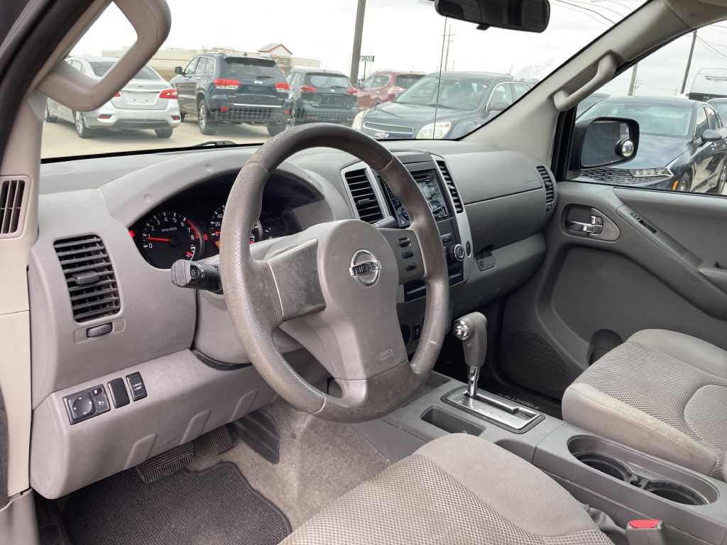 2012 Nissan Frontier Image 14