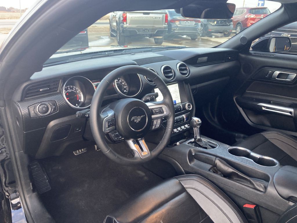 2023 Ford Mustang Image 13