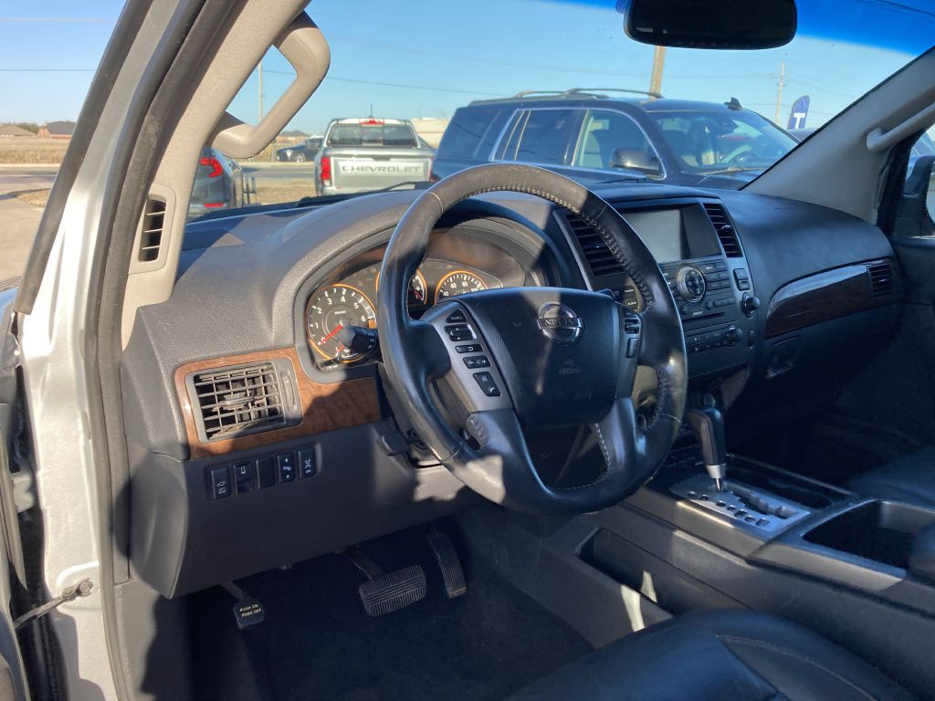 2015 Nissan Armada Image 15