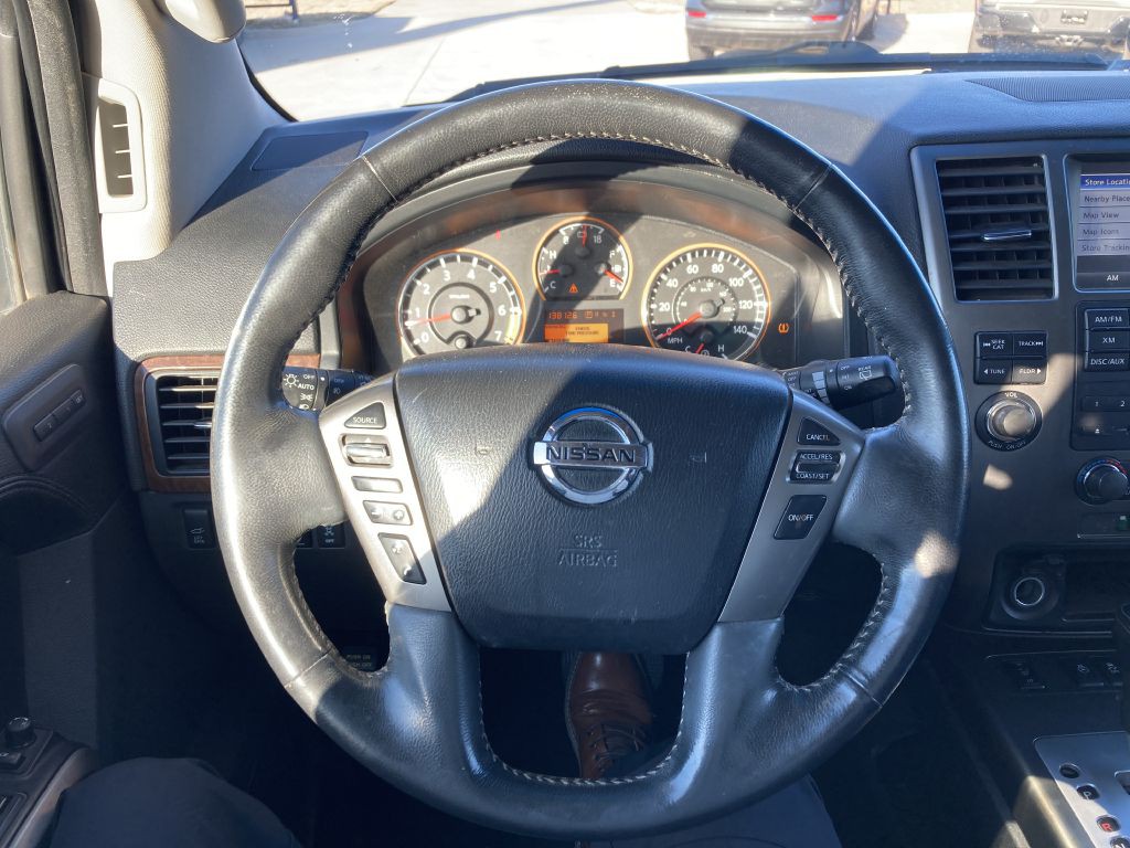 2015 Nissan Armada Image 28