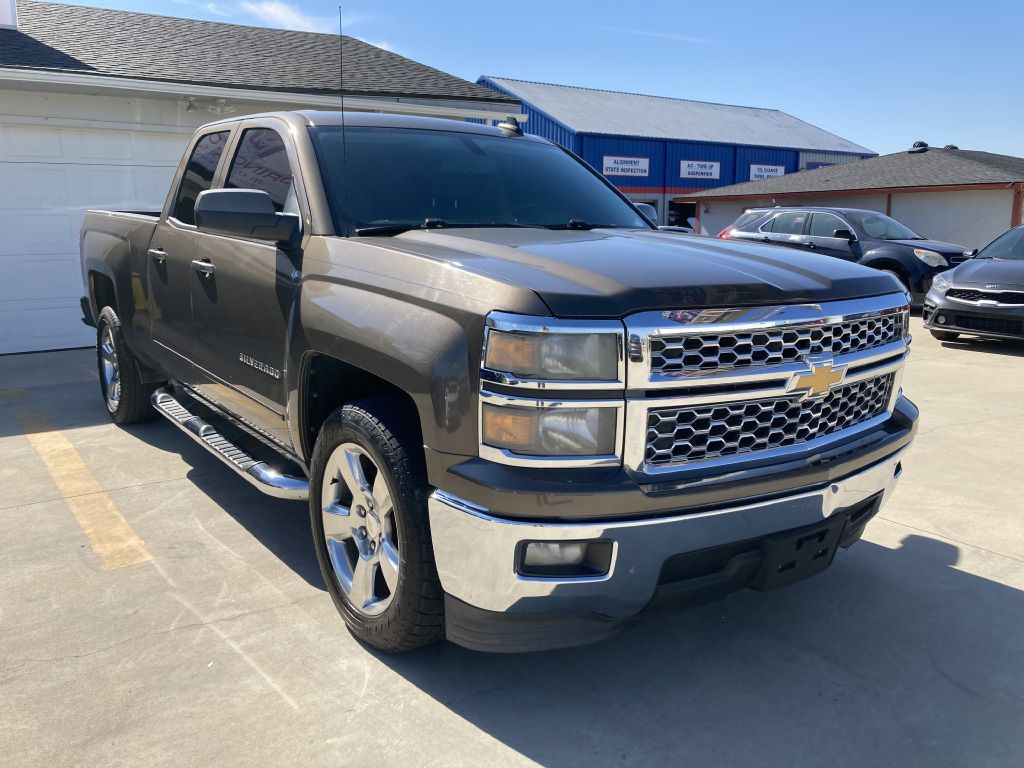 2015 Chevrolet Silverado 1500 Image 1