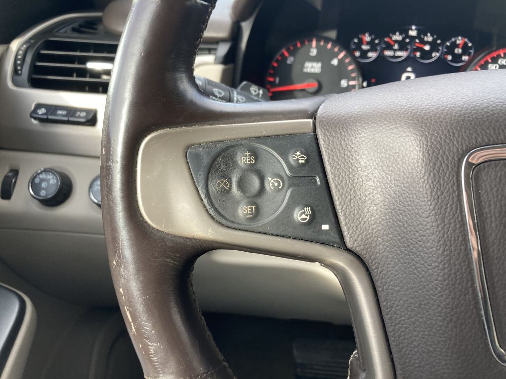 2015 GMC Yukon Image 29