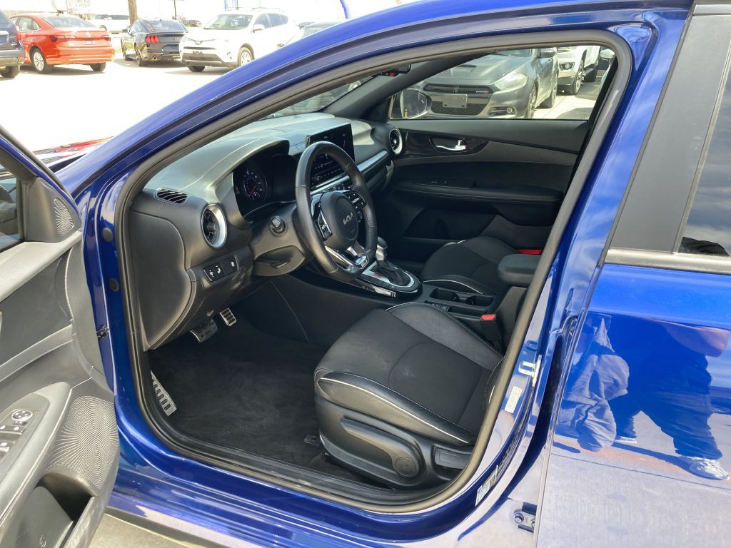 2024 Kia Forte Image 16