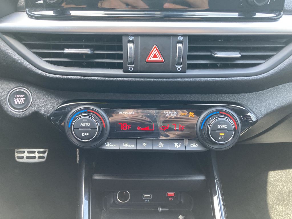 2024 Kia Forte Image 31