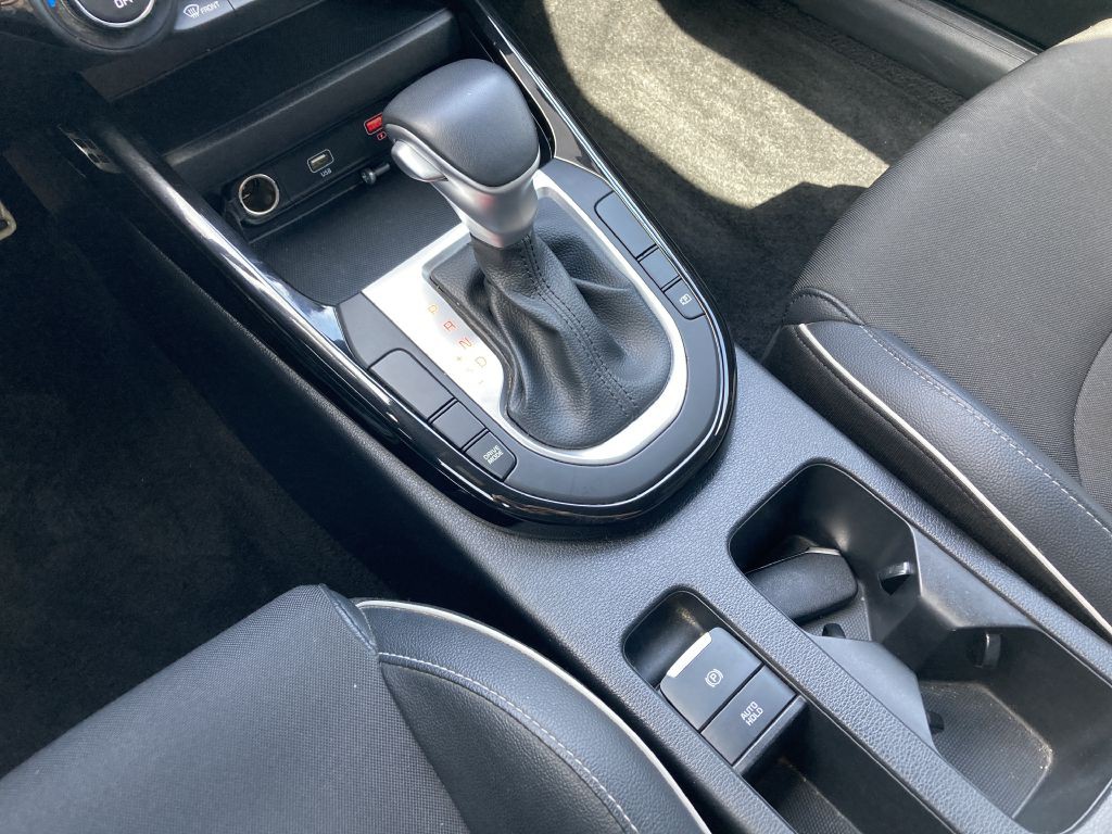 2024 Kia Forte Image 32