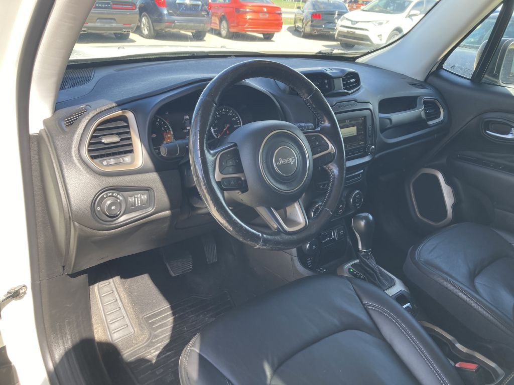 2017 Jeep Renegade Image 16