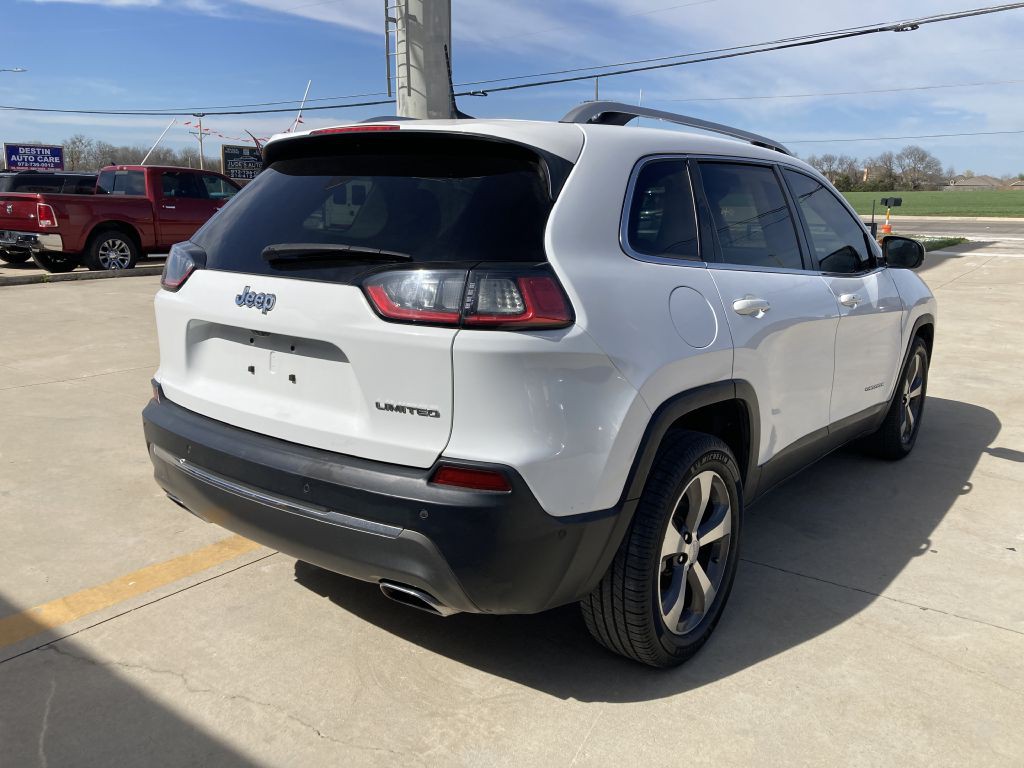 2019 Jeep Cherokee Image 10