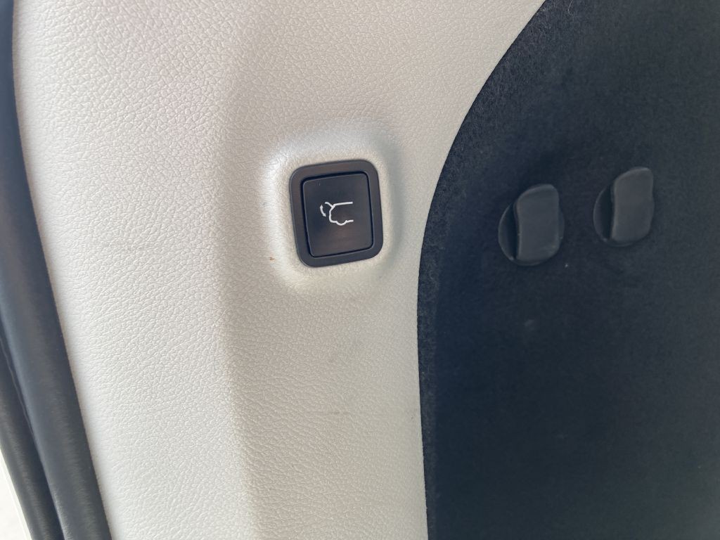 2019 Jeep Cherokee Image 23