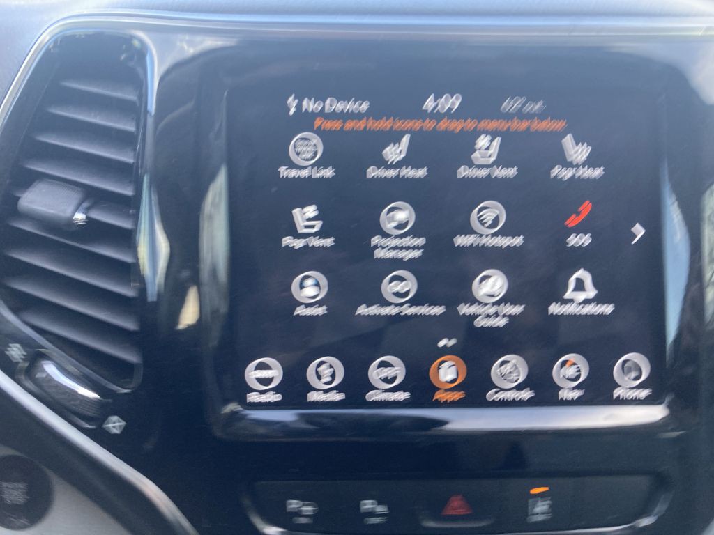 2019 Jeep Cherokee Image 30