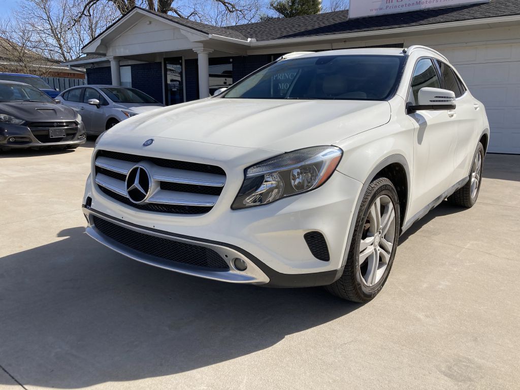 2015 Mercedes-Benz GLA-Class Image 4