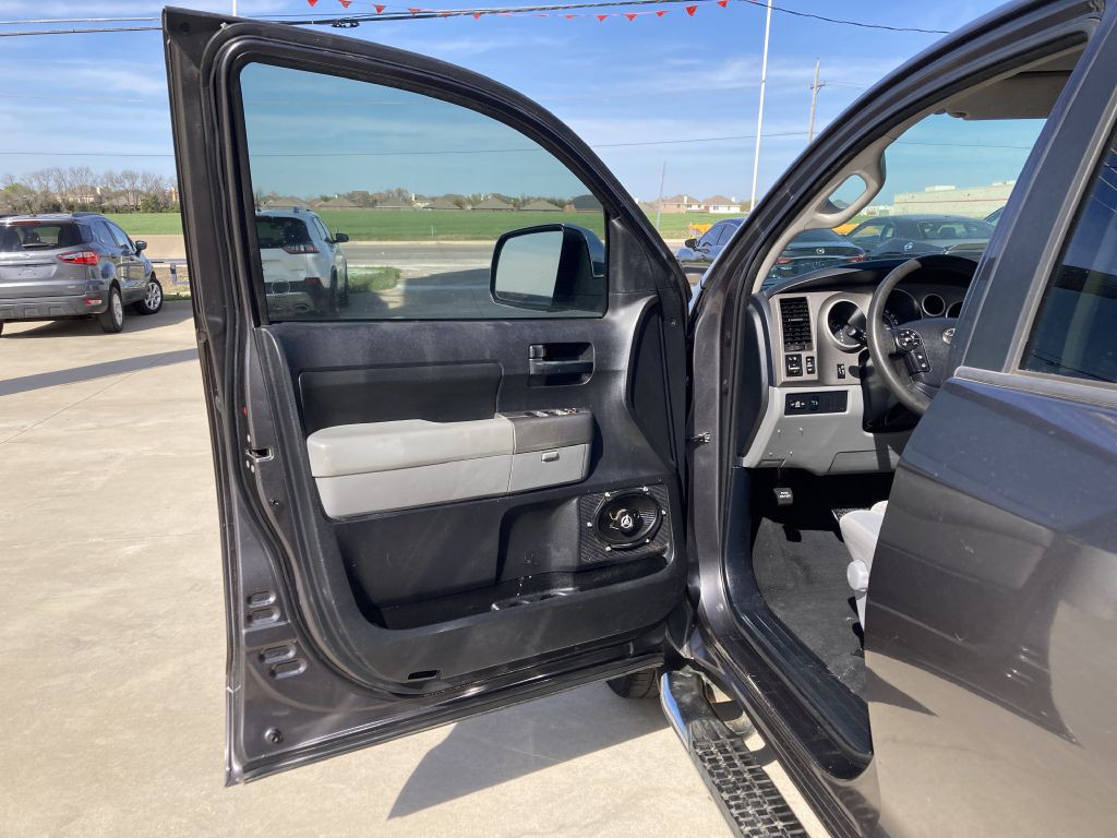 2012 Toyota Tundra Image 12