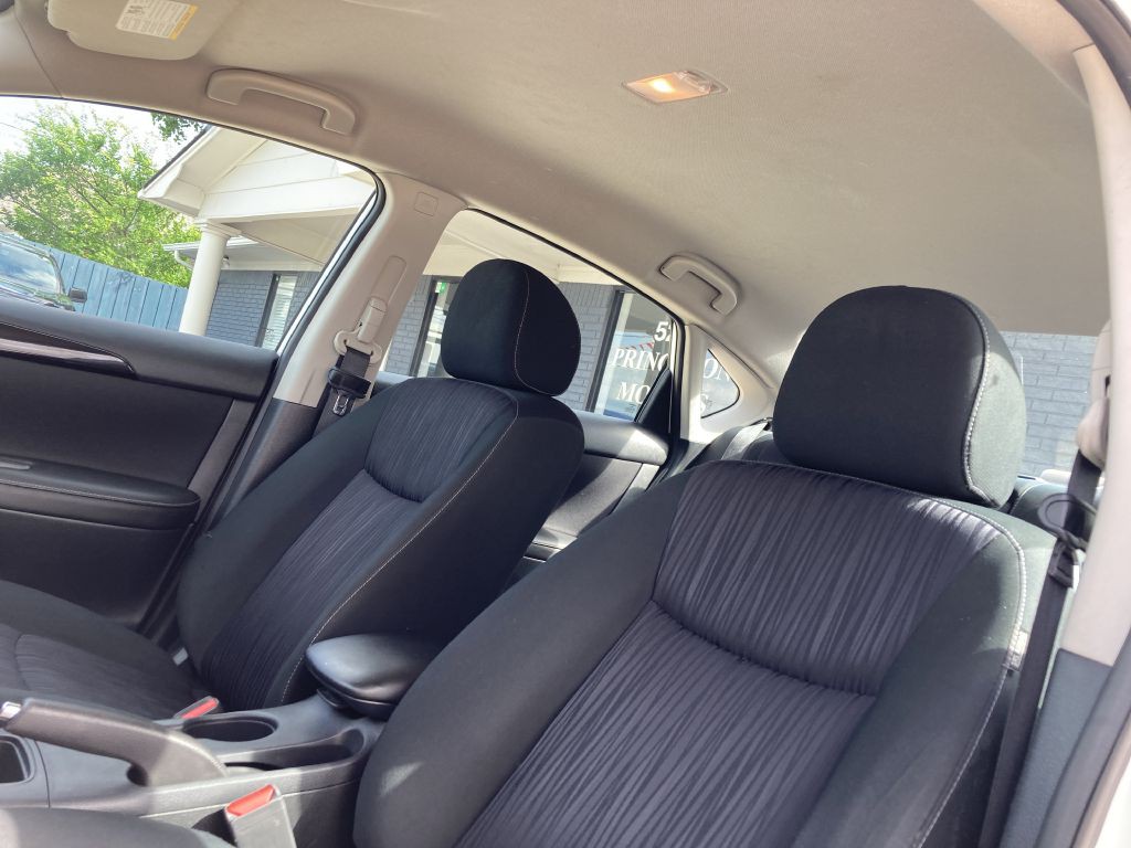 2019 Nissan Sentra Image 15