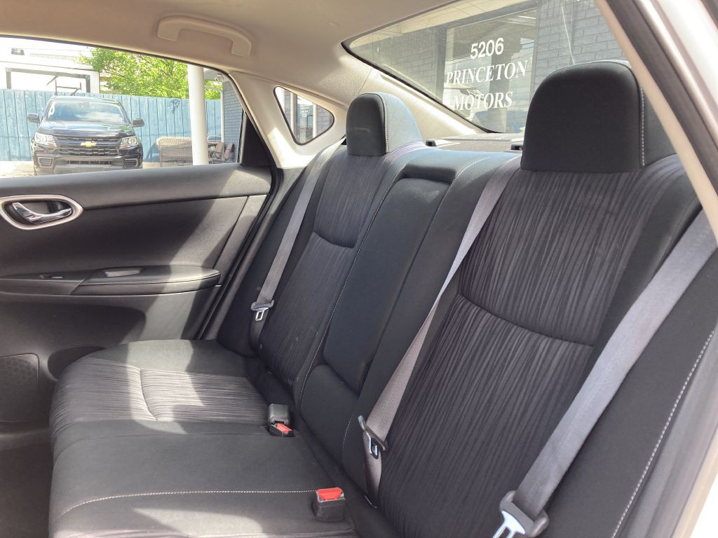 2019 Nissan Sentra Image 20