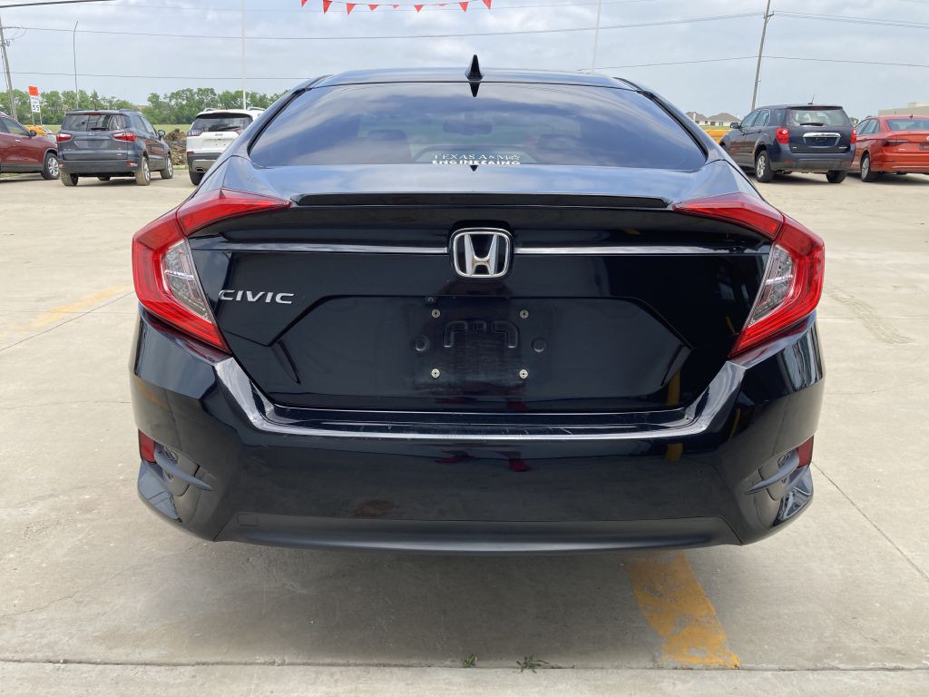 2018 Honda Civic Image 9
