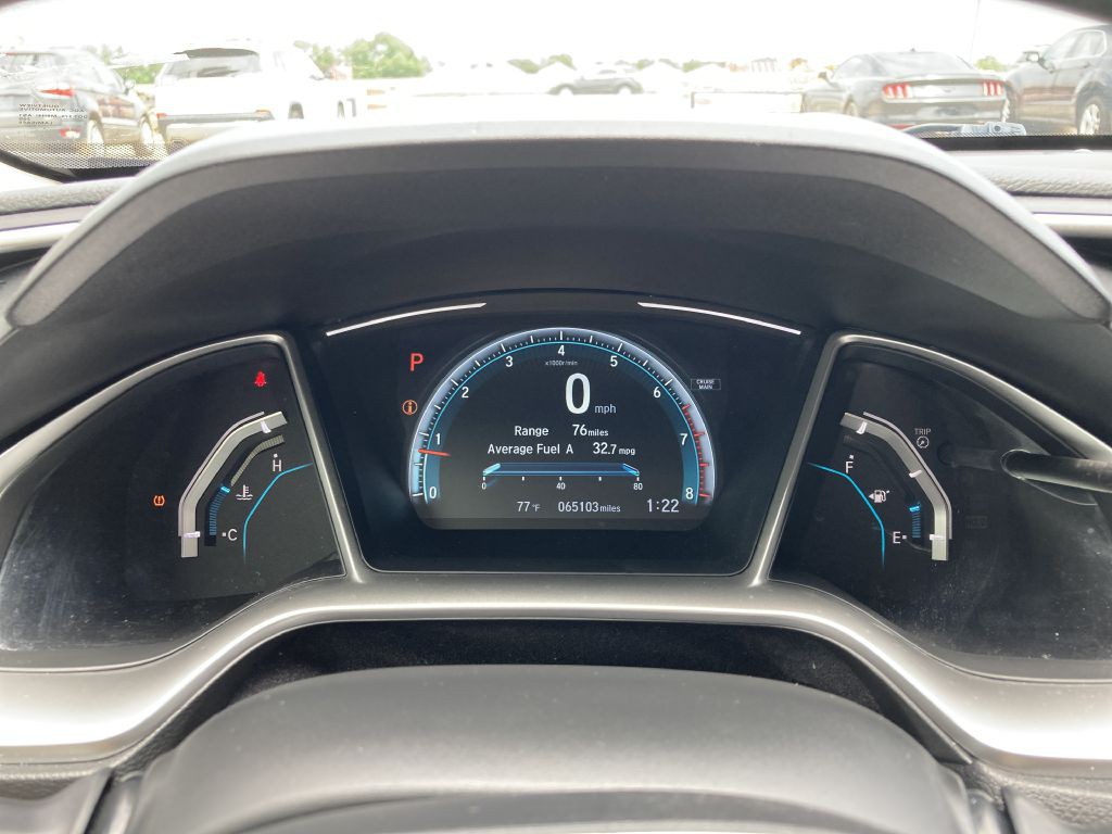 2018 Honda Civic Image 24