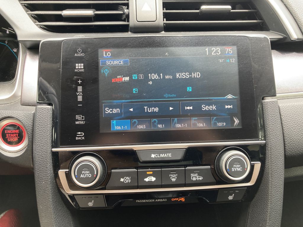 2018 Honda Civic Image 28
