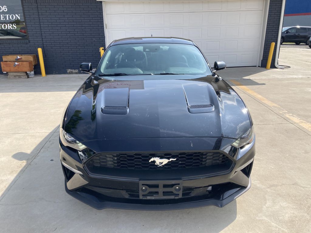 2020 Ford Mustang Image 3
