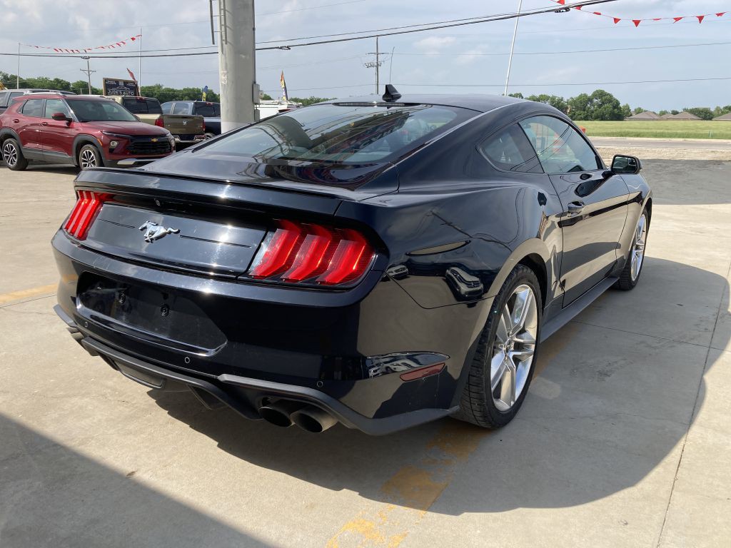 2020 Ford Mustang Image 10