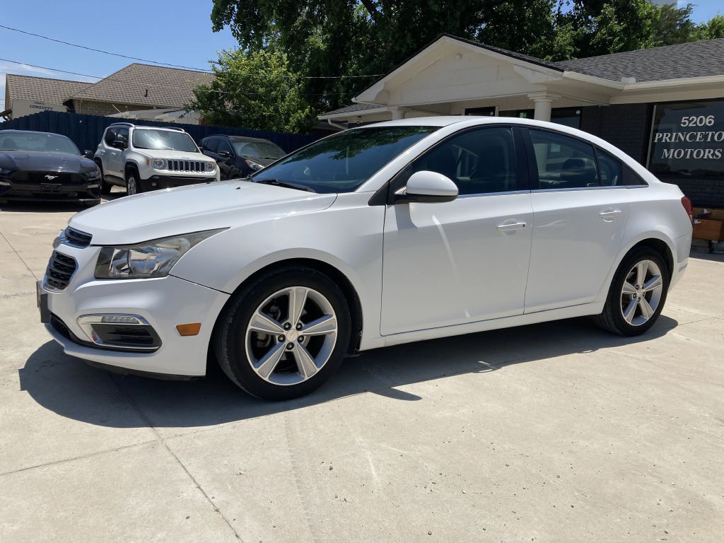 2015 Chevrolet Cruze Image 5
