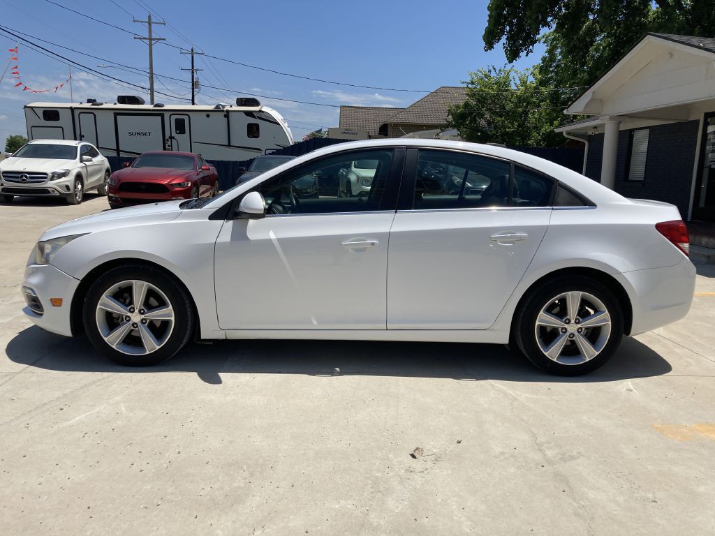 2015 Chevrolet Cruze Image 6