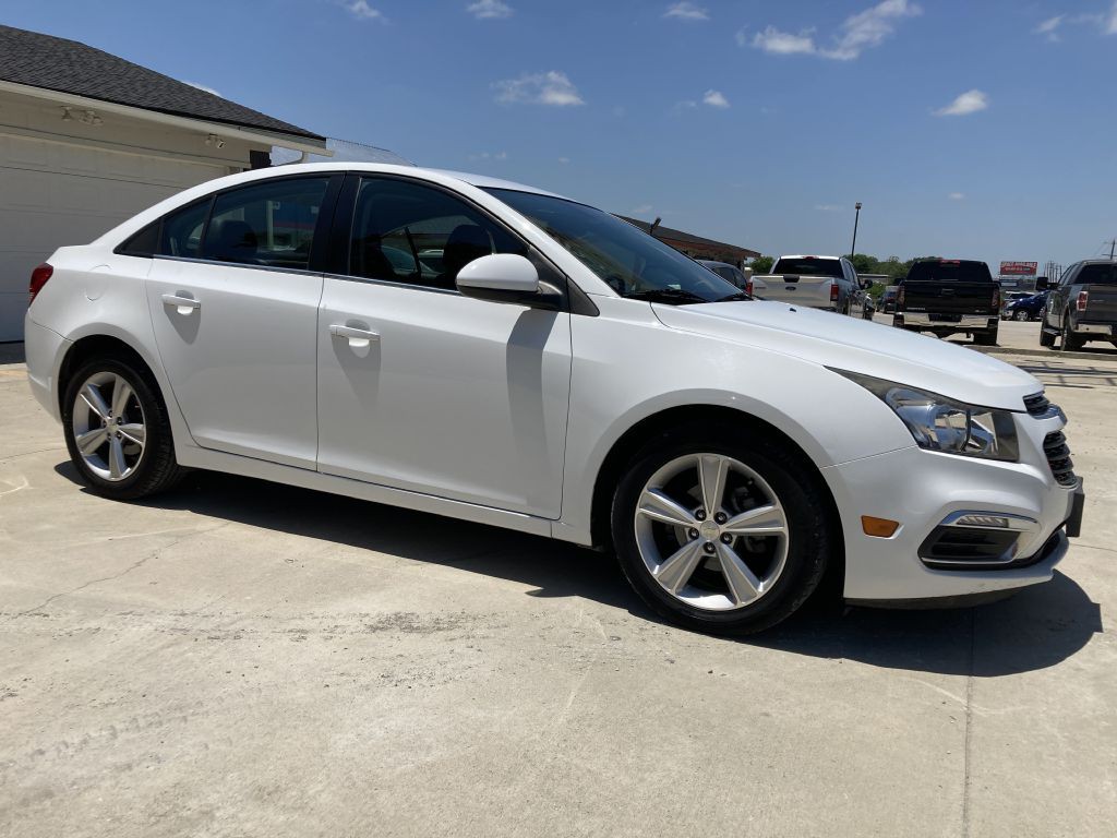 2015 Chevrolet Cruze Image 7