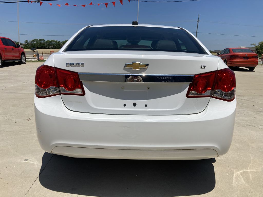 2015 Chevrolet Cruze Image 9
