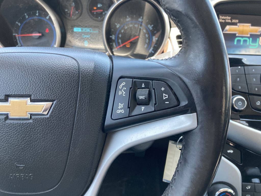 2015 Chevrolet Cruze Image 25