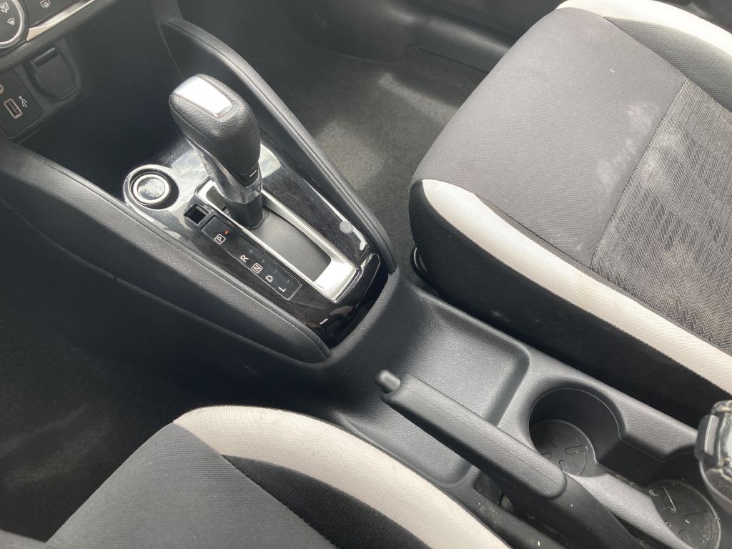 2021 Nissan Versa Image 28