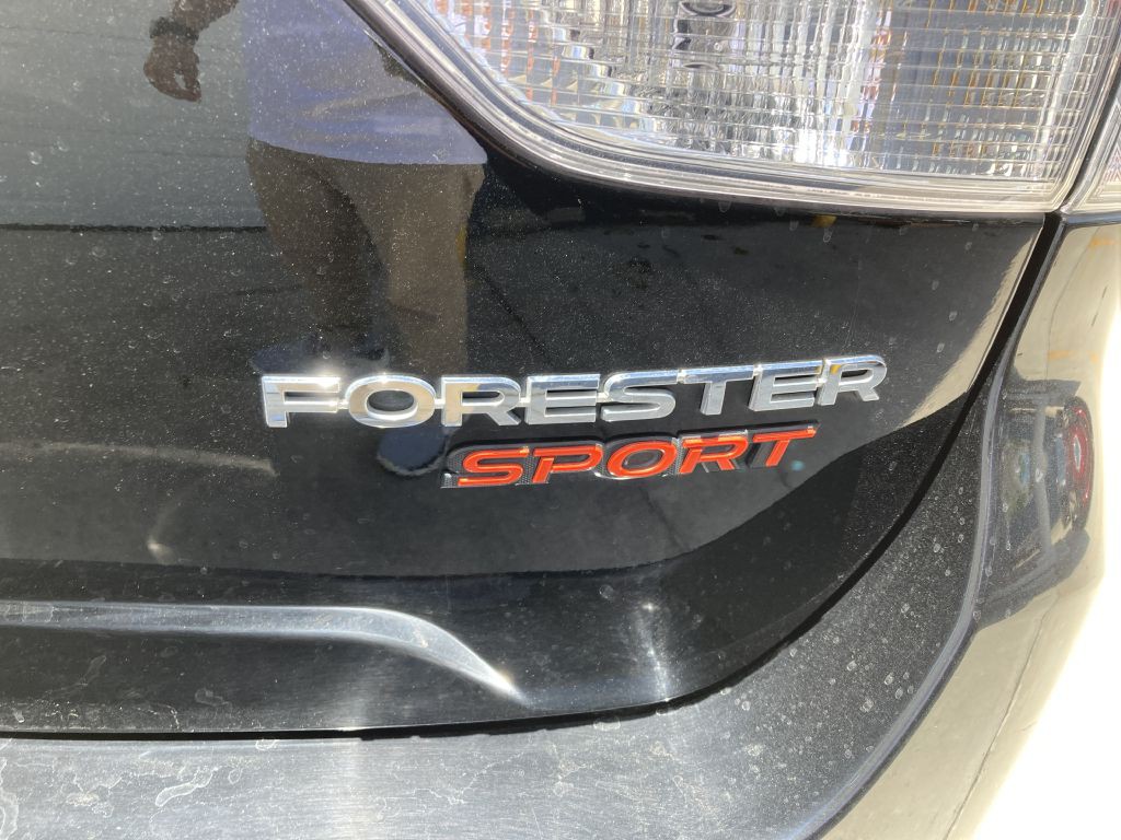 2019 Subaru Forester Image 12