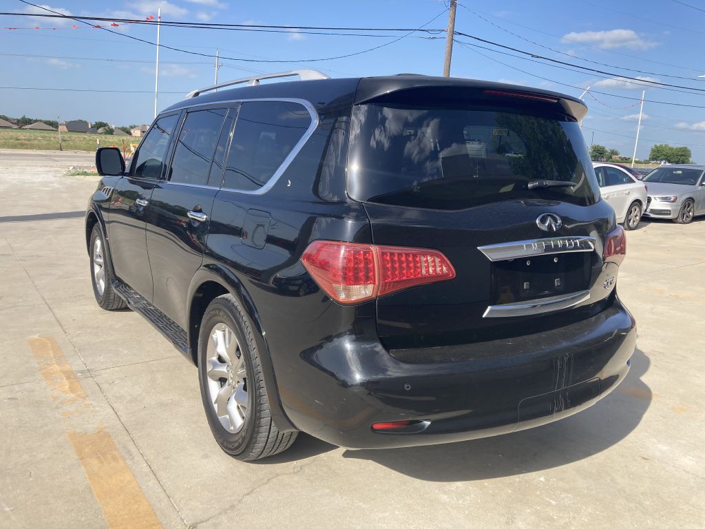 2011 INFINITI QX56 Image 12