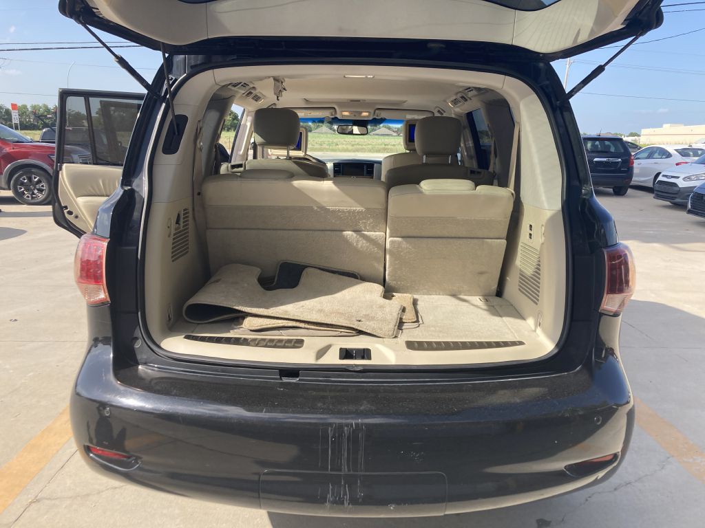 2011 INFINITI QX56 Image 27