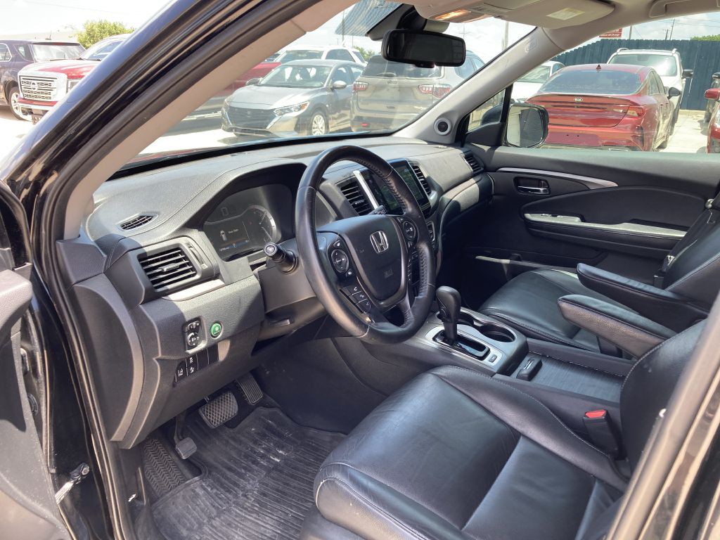 2016 Honda Pilot Image 17