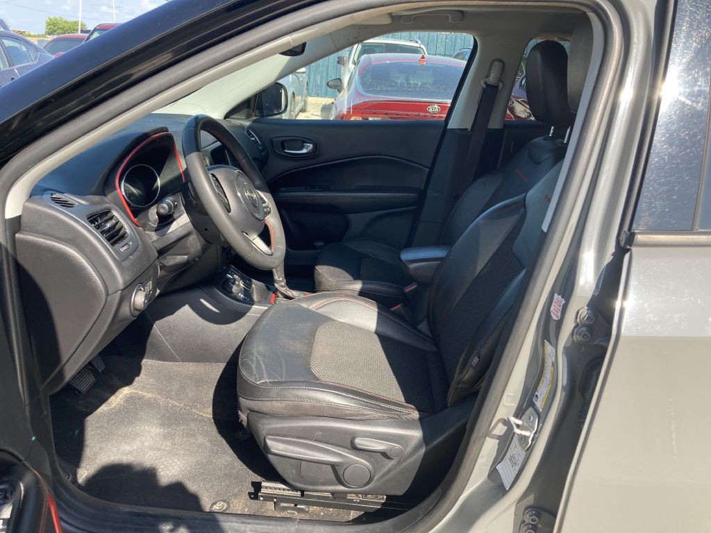 2021 Jeep Compass Image 19