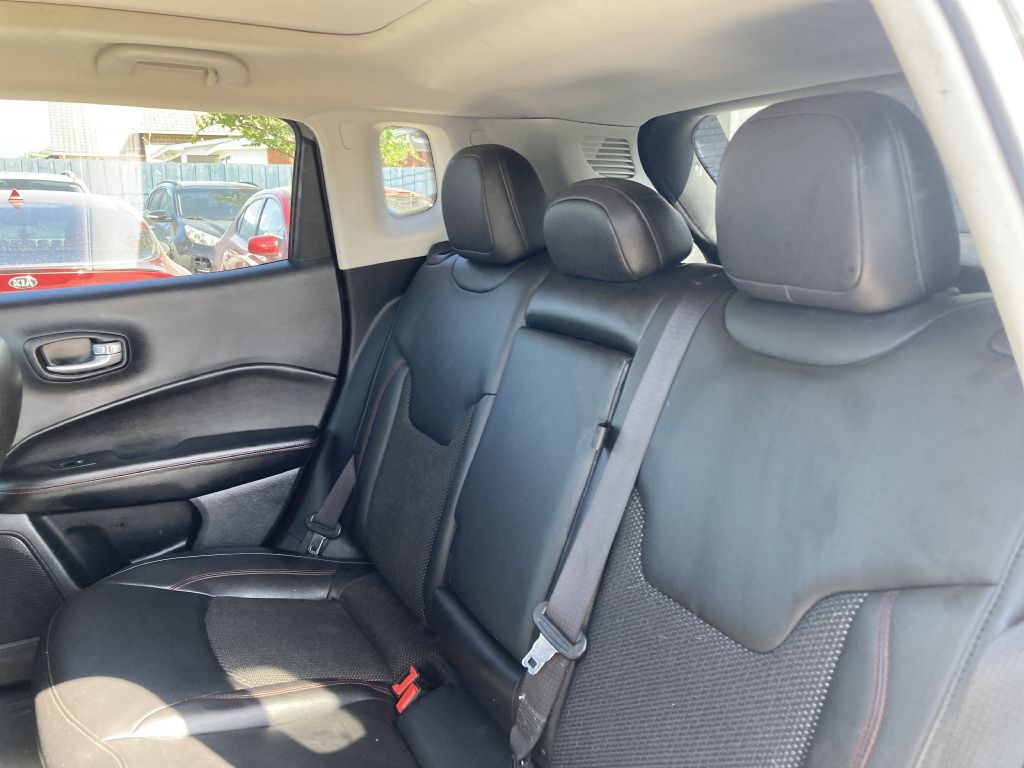 2021 Jeep Compass Image 21