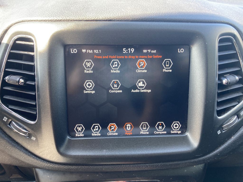 2021 Jeep Compass Image 30