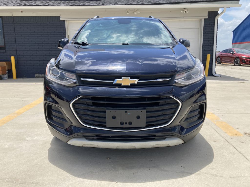 2021 Chevrolet Trax Image 2