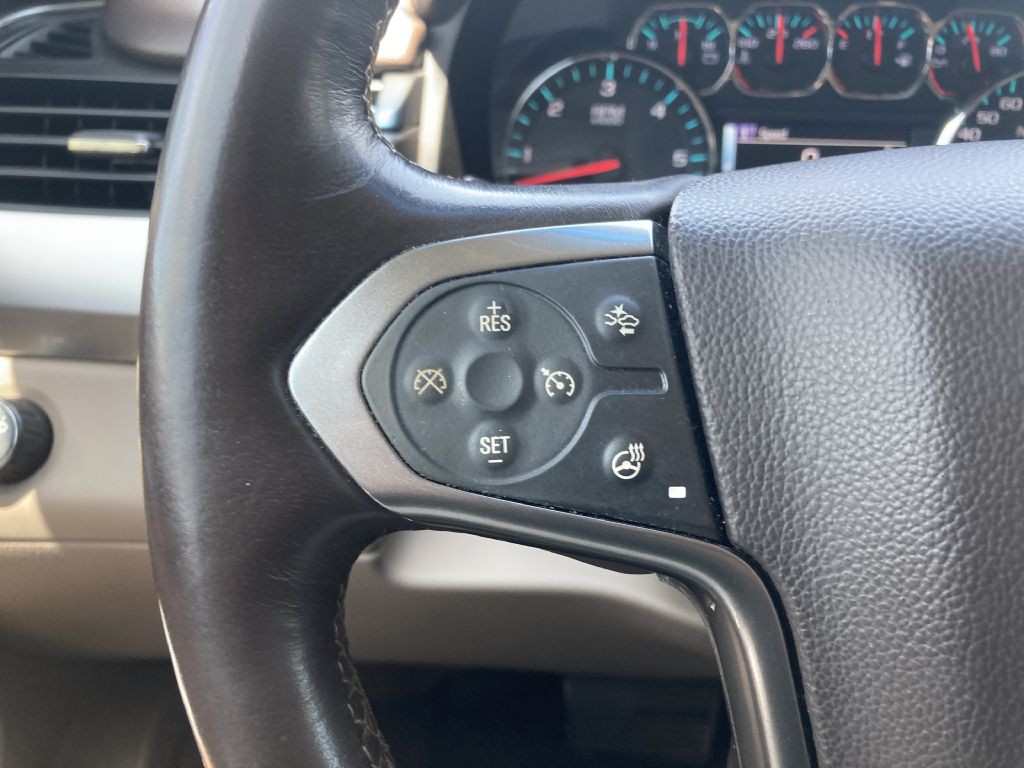 2016 Chevrolet Suburban Image 33
