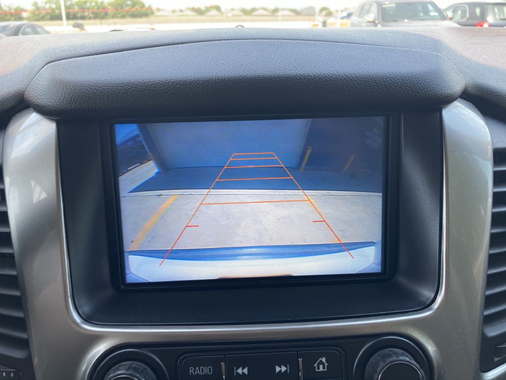 2016 Chevrolet Suburban Image 37