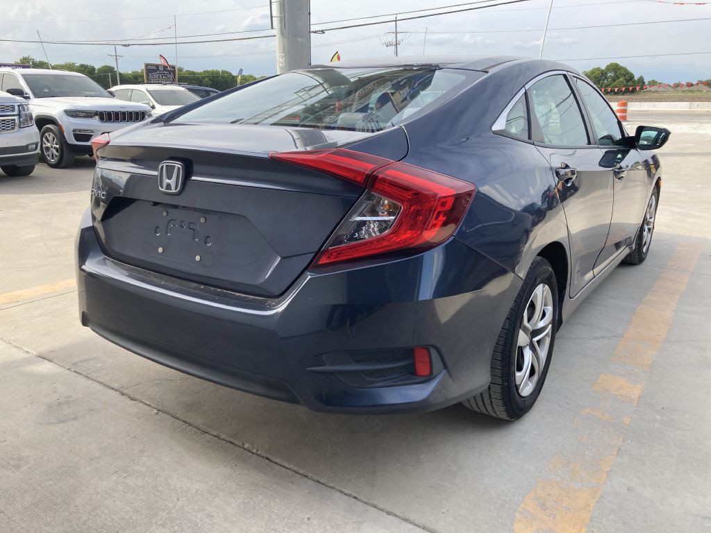 2016 Honda Civic Image 9