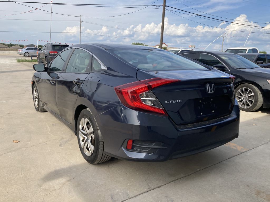 2016 Honda Civic Image 10