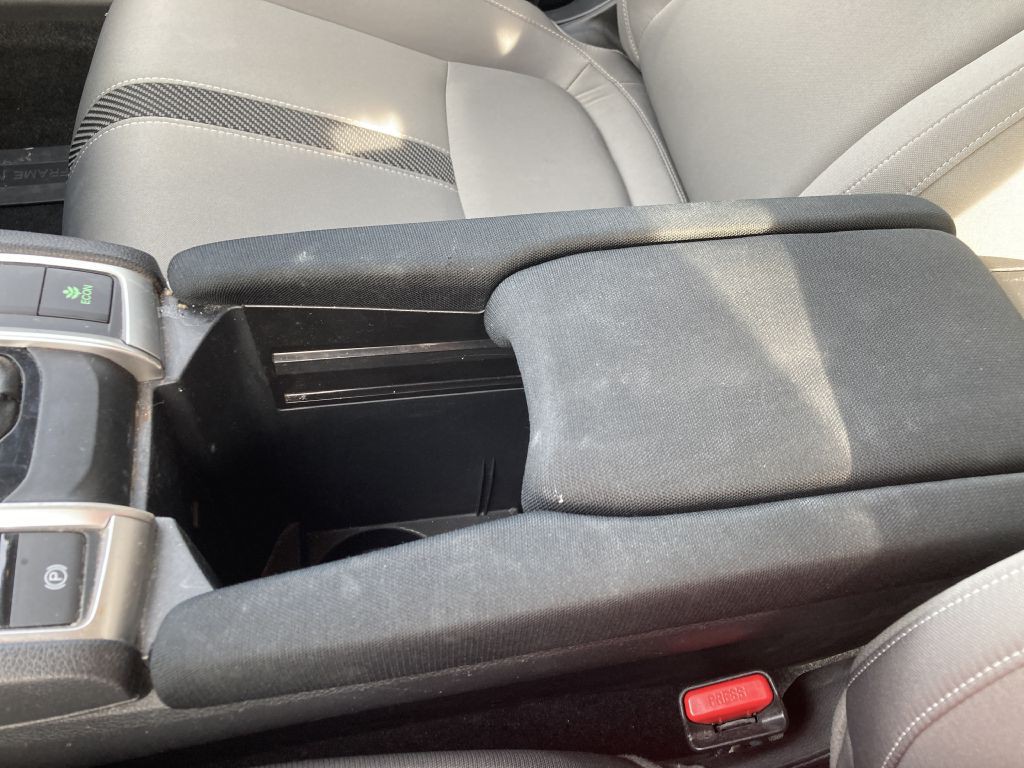 2016 Honda Civic Image 28