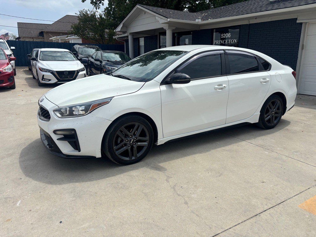 2021 Kia Forte Image 5