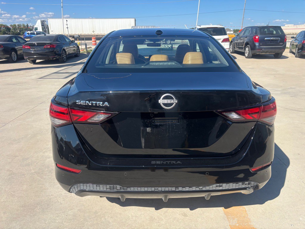 2025 Nissan Sentra Image 8