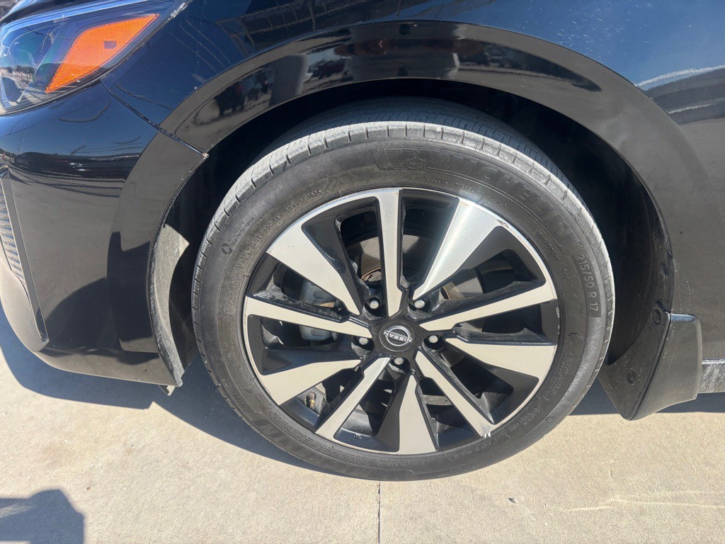 2025 Nissan Sentra Image 13