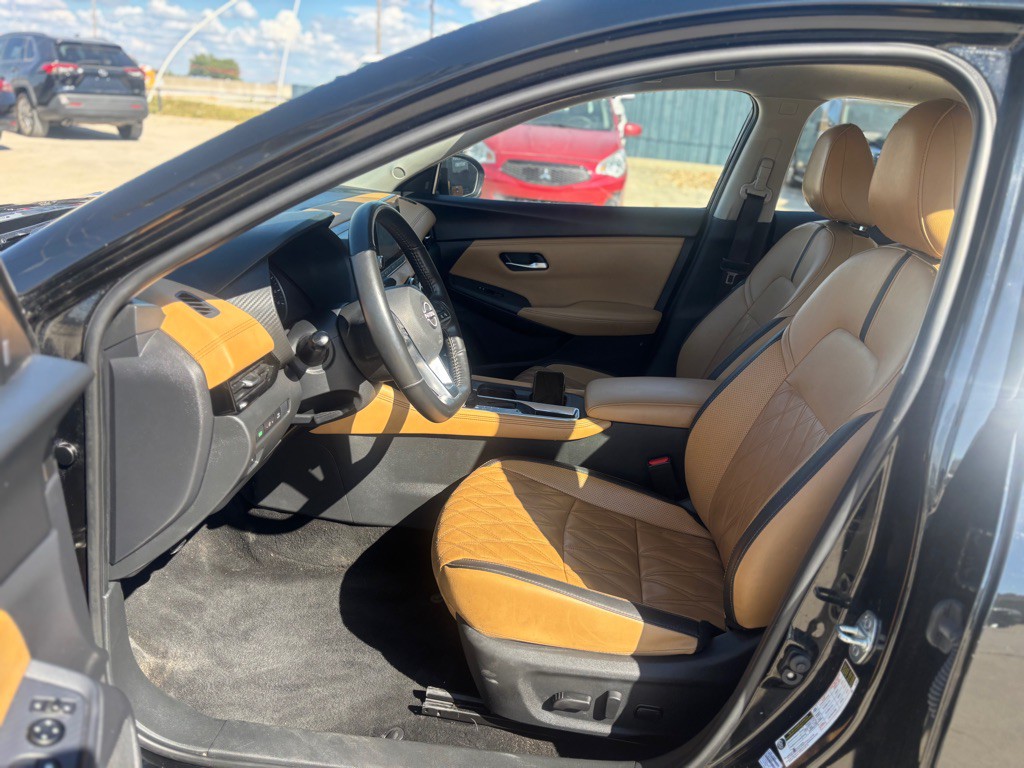 2025 Nissan Sentra Image 18